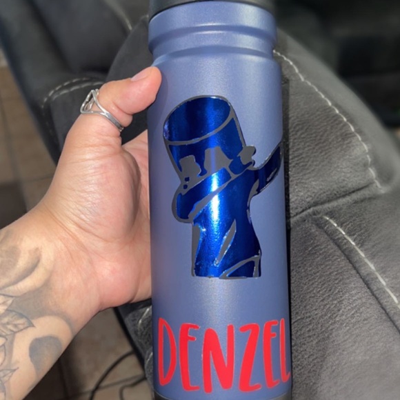 Custom shirts,hoodies,beanies,keychains and waterbottles email me for oreders 💌 - Picture 8 of 8